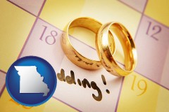 missouri map icon and wedding day plans, with gold wedding rings