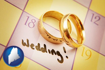 wedding day plans, with gold wedding rings - with Maine icon